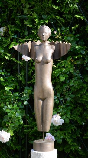 Torso-mit-Flügeln-2